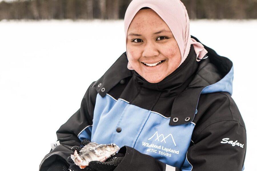 From Rovaniemi: Snowshoeing and Ice Fishing Tour - Guides and the Small-Group Feel: Why It Feels Personal
