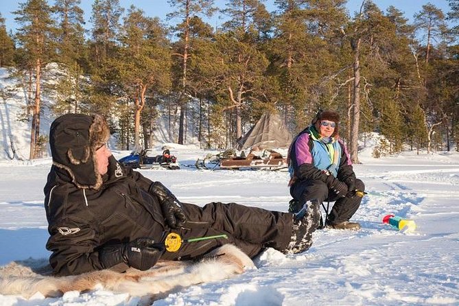 From Saariselkä: Ice Fishing Tour to Lake Inari, reindeers &lunch - Gear-up at Ivalo Safaris: thermal clothing, snowshoes, and warm feet