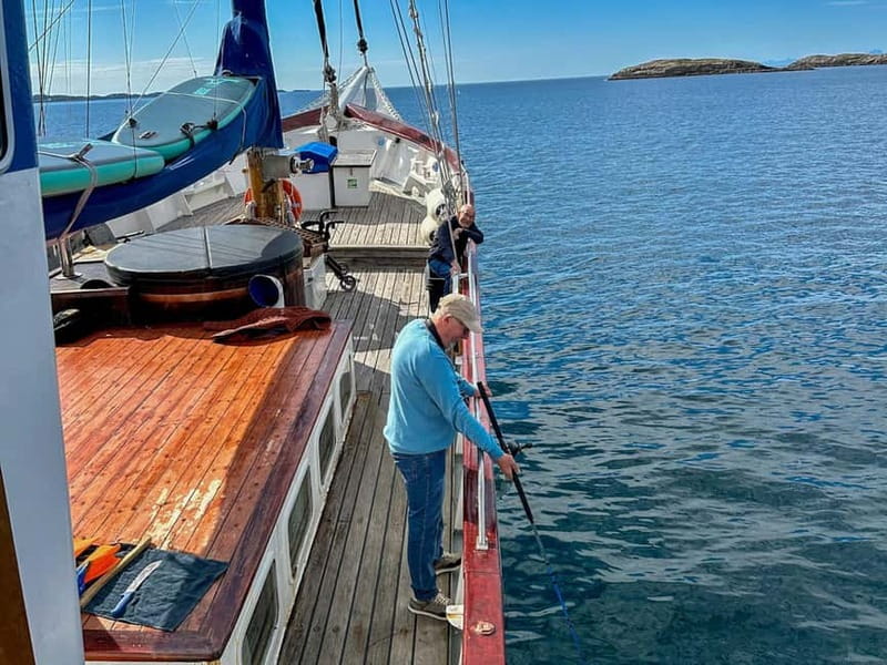 From Svolvær: Taste of Lofoten - Cultural Fishing Experience - The onboard meal: Norwegian fish soup made from your catch