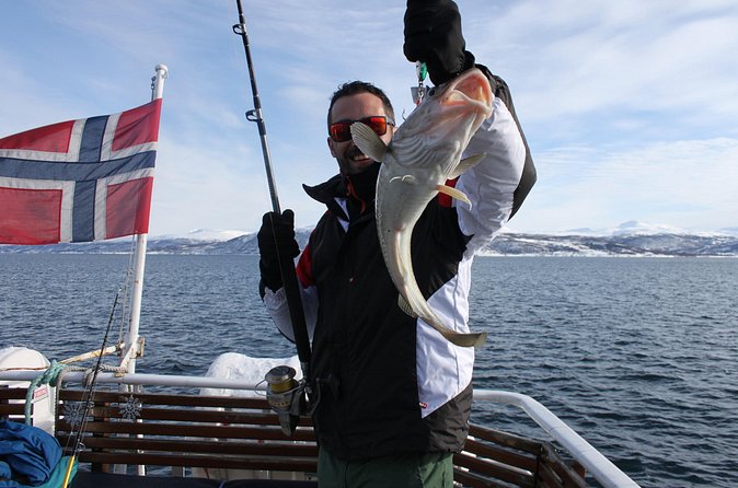 From Tromsø: Polar Fishing Adventure - The core of the trip: fishing where locals fish