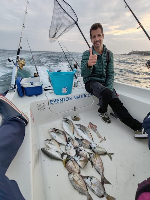 Fuengirola: Bottom Fishing with Jigging and Squid, 2, 4 and 6 hours - How the Guide Turns Beginners Into Casters