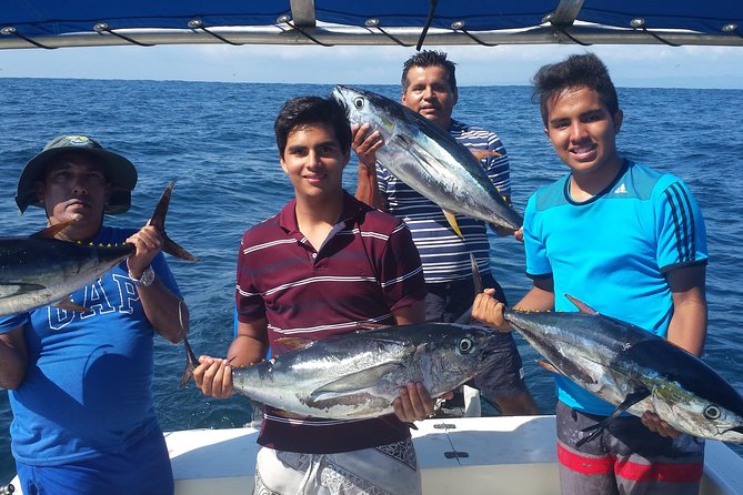 Full Day Tour Pinzon Island + La Fe/Las Palmas - Snorkeling & Fishing - Cold water, wet suits, and staying comfortable all day
