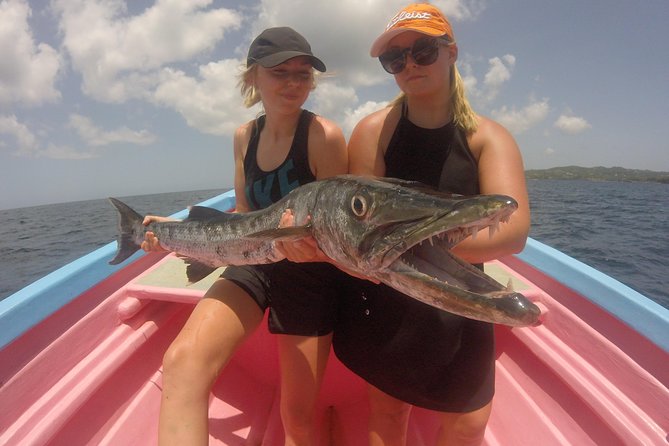 Fun Fishing Tour (Snacks & Light Refreshments Offered) - Boat comfort: shade, drinks, and how the crew keeps you steady