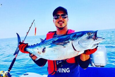 Go Fishing Dubai 5 hours Trolling & Regular Fishing - Light-Tackle Rod Time: A Hands-On Session for Everyone