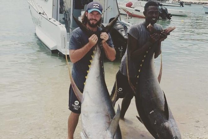 GOLDEN WAVE 3 - IGFA Captain Vic - Blue Marlin Fishing - Morning logistics from Le Morne Anglers’ Club