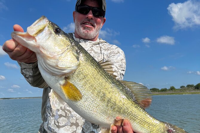Guided Fishing Trip on Canyon Lake - Fishing Gear and Coaching: How You Actually Catch More