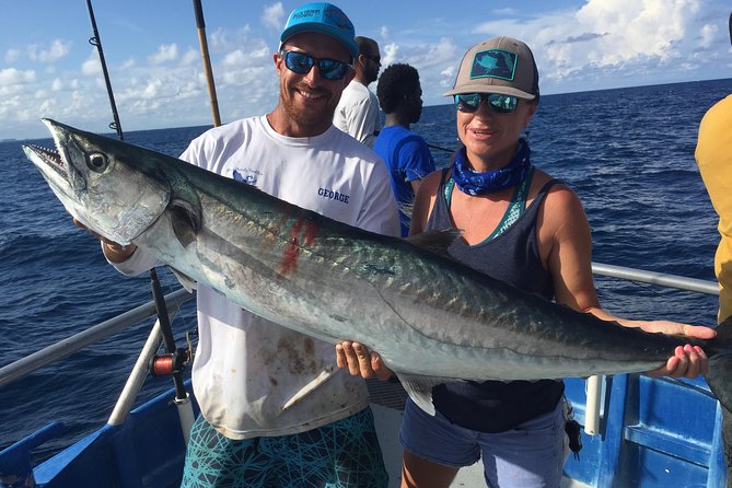 Half-Day Deep-Sea Fishing at Riviera Beach - The Crew Method: Help With Bait, Knots, and Casting