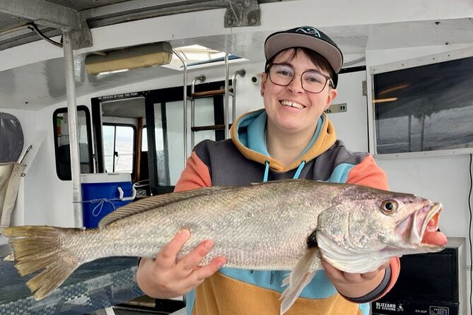 Half-Day Deep Sea Fishing in Wollongong - Weekdays only - Getting started: rods, bait, tuition, and where beginners win