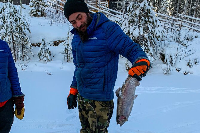Half-Day Husky Safari and Salmon Ice Fishing Experience - How to Make the Most of Your First Sled Ride