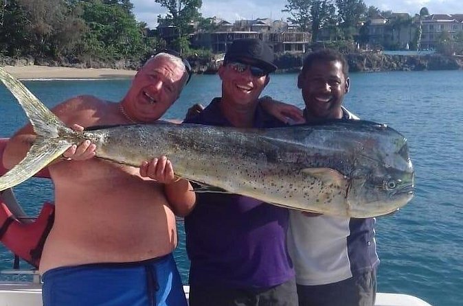 Half Day Sport Fishing Excursion Departing from Sosua - The Food, Drinks, and Wi-Fi That Make a Half-Day Feel Longer