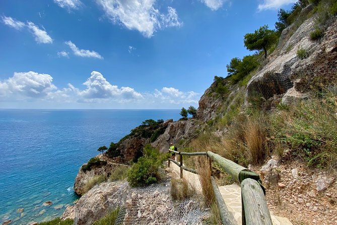 Hiking Cliffs & Old Fishing Trails around Moraira OFFICIAL GUIDE - Private Tour Feel: Flexibility Without Losing the Plan