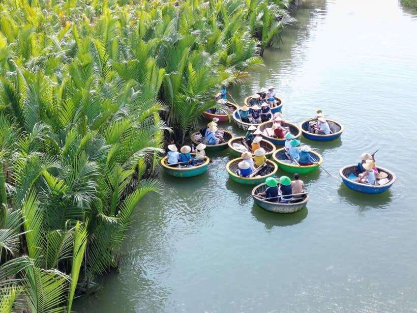 Hoi An: Cooking Class, Crab Fishing-Basket Boat, Market Tour - From your hotel to the market: where the flavor lesson begins