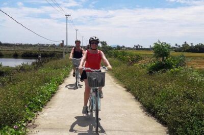 Hoi An Countryside Biking Tour(Vegetable village -basket boat - fishing village) - Morning pickup and 5 hours of countryside flow