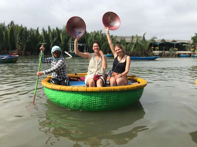 Hoi An: Fishing Village Tour And Cooking Class with Phở - Cam Thanh bamboo basket boat ride through the coconut palms