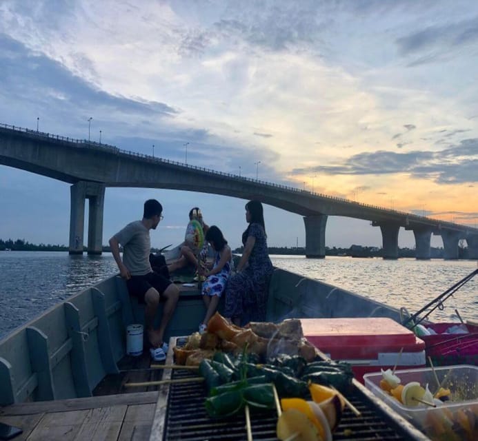 Hoi An: Sunset BBQ Fishing tour with Locals by Boat Cruise - Fishing With Rods in the Middle of the River: Timing Is Everything