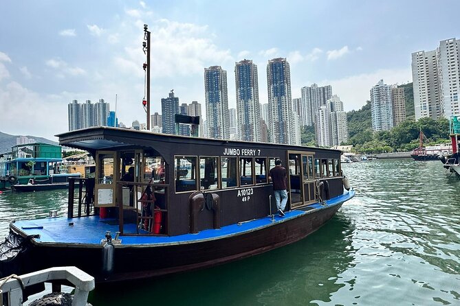 Hong Kong Fisherman’s Wharf: Aberdeen Fishing Village Boat Tour - Aberdeen Fisherman’s Wharf Pier 6: Where This Tour Begins