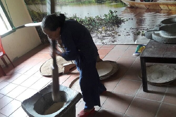Hue Countryside Tour with Fishing Activities by Net and Trap - Dam Chuon Fishing Village: net-and-trap fishing with locals