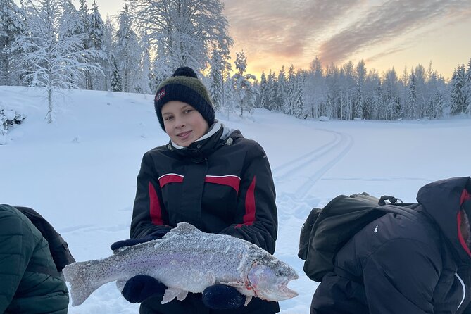 Ice fishing experience - Key highlights to know before you go