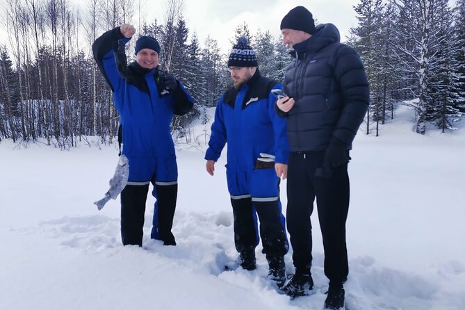 Ice fishing experience - Ice fishing on a private Lapland pond for rainbow trout