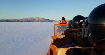 Ivalo: Ice Fishing Tour to Lake Inari, Reindeers & Lunch - Sleigh ride to the secret fishing spot: the scenic part without the stress
