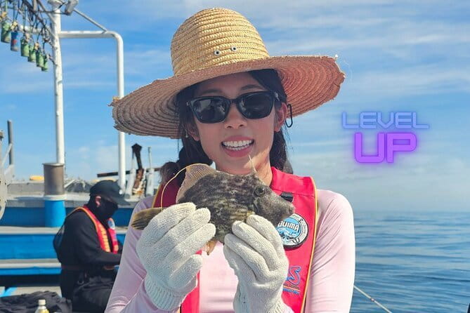 Jeju Hidden Gem Sea Boat Fishing Tour with Lunch - Fishing Just 10 Minutes From Jeju Airport: Getting There Smoothly