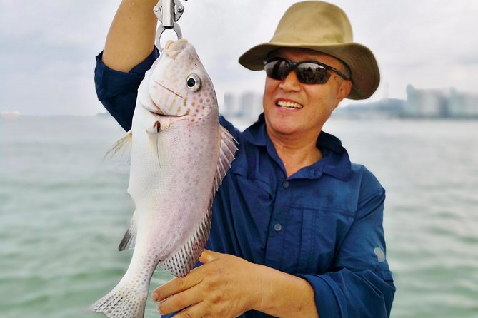 Join-in Catch and Cook Fishing Trip at Southern Islands Singapore - Weather, seasickness, and rain: your comfort checklist