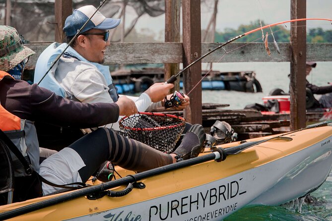 Kayak Fishing Tour in Singapore, Pasir Ris and Pulau Ubin Kelongs - Learning to Fish: Bottom Fishing and Live Prawn Bait