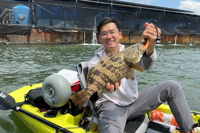 Kayak Fishing Tour in Singapore, Pasir Ris and Pulau Ubin Kelongs - What Happens When You Catch Fish