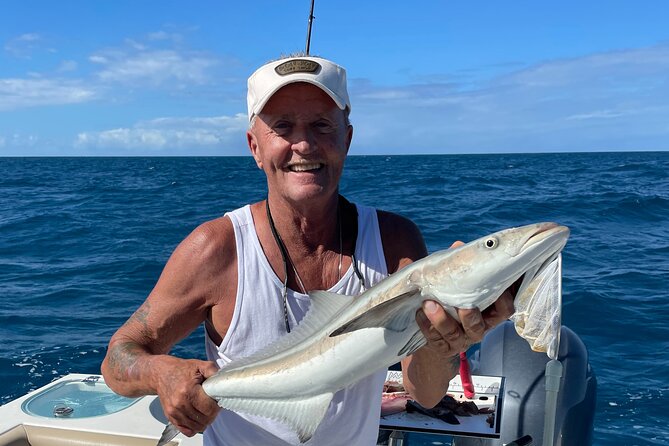 Key West Sandbar Fishing Snorkel Catch and Cook Excursions - Wildlife Encounters: Dolphins, Turtles, and Quiet Moments