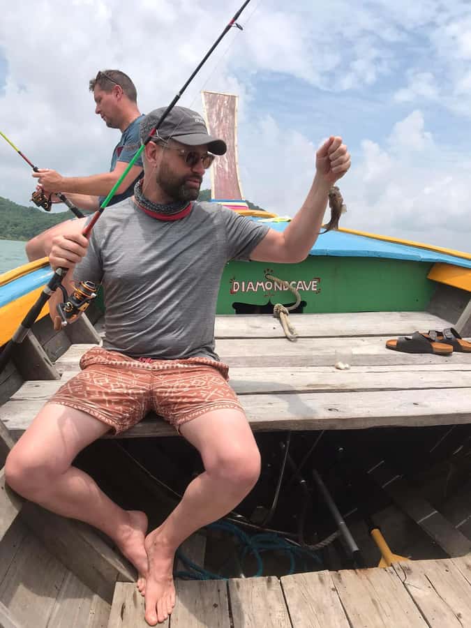 Ko Lanta: Mangrove Fishing Tour with Lunch - Wildlife spotting in the mangroves: fiddler crabs, mudskippers, and birds