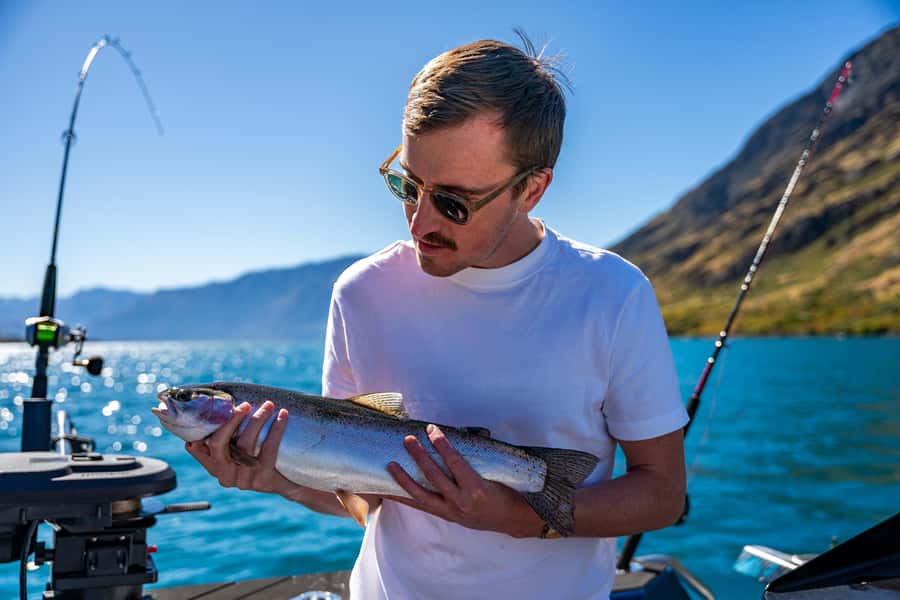 Lake Wakatipu: 3 Hour Fishing Adventure by Boat - Key points that make this Lake Wakatipu trip worth your time