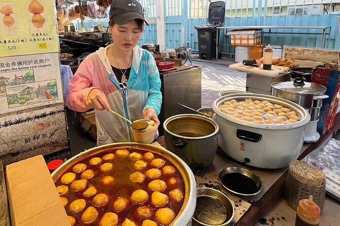 Lantau Group Tour: Dolphin Watching, Fishing Village & Cable Car - Ngong Ping 360: Using Group Entry to skip the ticket-line grind