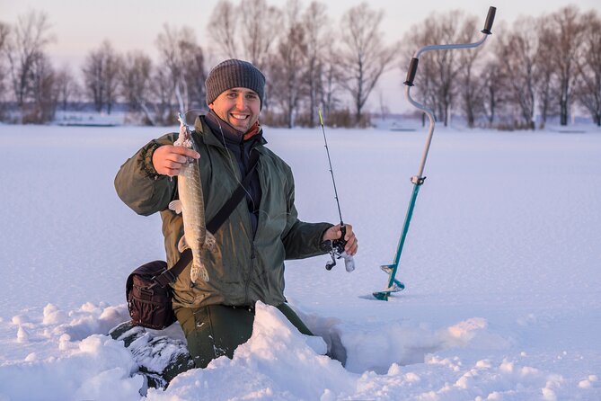 Lapland Ice Fishing Experience from Rovaniemi - Snowshoeing when conditions allow (and why it helps)