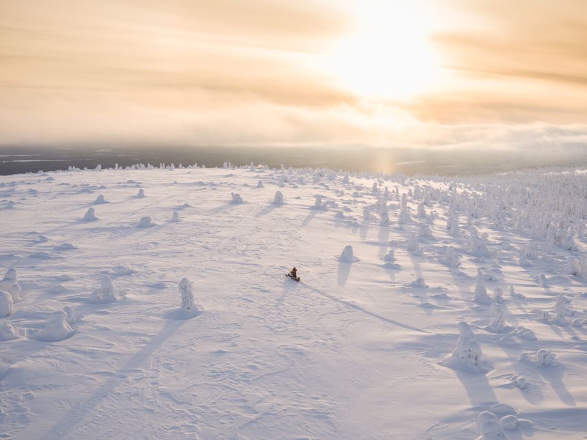 Levi: Ice Fishing by Snowmobile - Ice-fishing lesson on a frozen lake: the skills you actually use