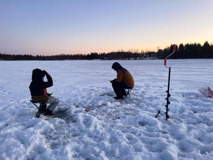 Levi: Ice Fishing Trip in a small group - Warm Drinks, Snacks, and Clothing Rental: Don’t Underestimate This