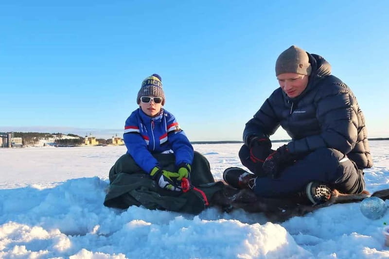 Lulea: Ice Fishing Tour in the heart of the city with Guide - Ice Fishing From Luleå’s City Edge and the Iconic Ice Track