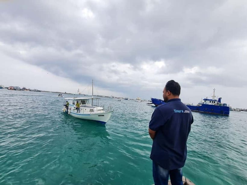 Maldives Sunset Fishing Trip: A Tranquil Angling Experience - Weather and Sunset Timing: The Reality Check You Should Plan For