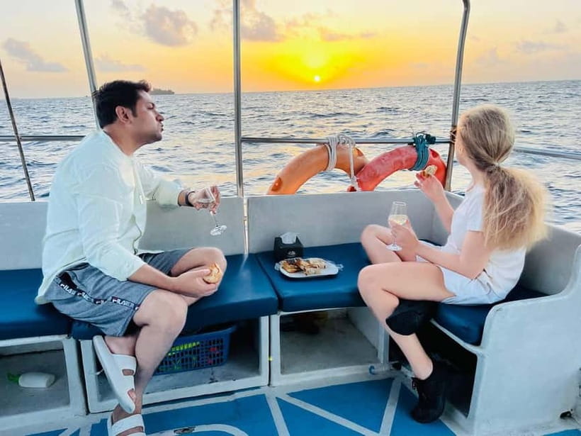 Maldives Sunset Fishing Trip: A Tranquil Angling Experience - Who This Sunset Fishing Trip Suits Best