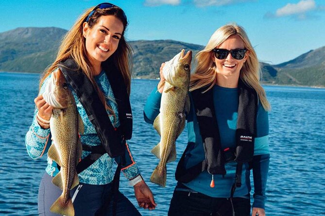 Marmaris Fishing Tour With Rods & Baits Included - Fishing in Practice: How the Crew Helps You Catch (More Than Once)