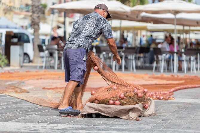 Marsaxlokk Fishing Village and Market Roundtrip Transportation - Who Should Book This Marsaxlokk Transfer and Leisure Visit