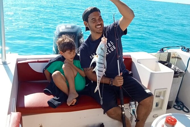 Nanje Fishing Trips Dubai - Fishing Gear, Safety Equipment, and the Crew’s Navigation Role