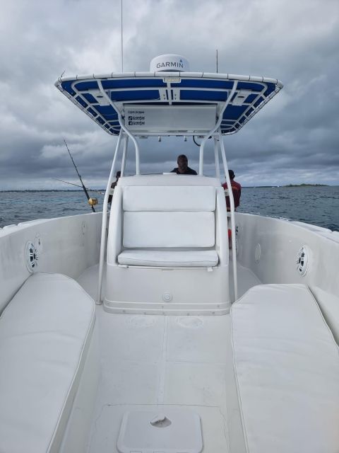 Nassau: Sport-fishing private charter . - The 4-hour reality: what the day feels like from start to finish
