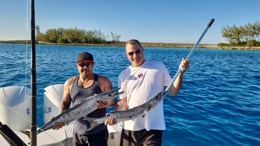 Nassau: Sport-fishing private charter . - Included comforts and gear: what you should not pay extra for