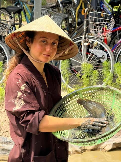 New Mekong Delta Nature 1Day: Bicycle-Kayak-Canoe & Fishing - Cycling rice fields and stopping at Xom Trau Pagoda’s underground tunnel relic