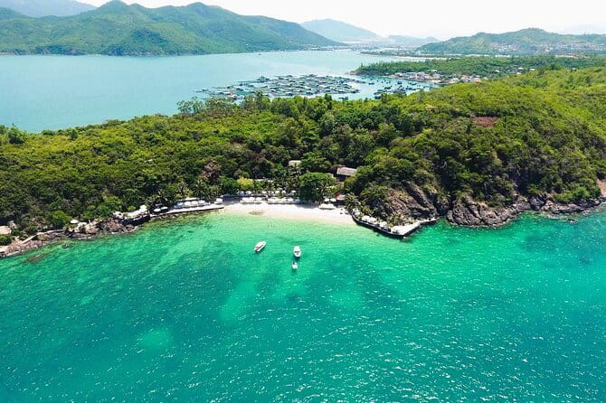 Nha Trang Bay Day Tour: Snorkeling, Fishing, BBQ Lunch & Relaxing - Nha Trang Bay at a Glance: a 7-hour mix of reef, seafood, and beach reset
