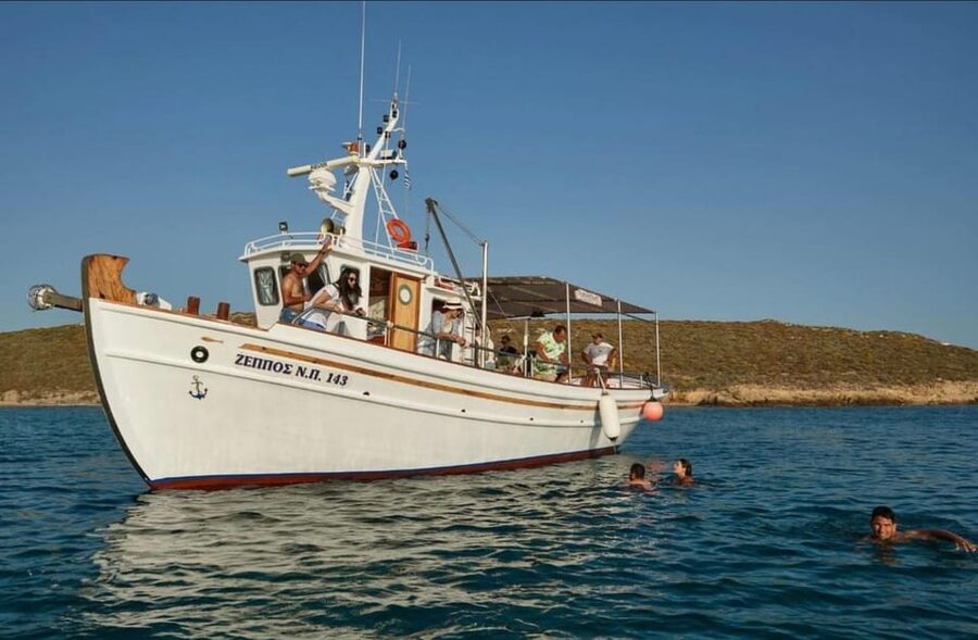 Paros: Highlights Tour with Fishing & Tasting in Naoussa - Value for $160: What You’re Really Paying For