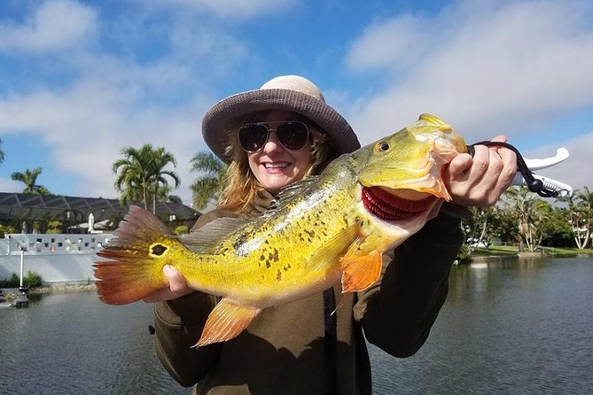 Peacock Bass Fishing Trips near Palm Beach Florida - Key points to know before you book