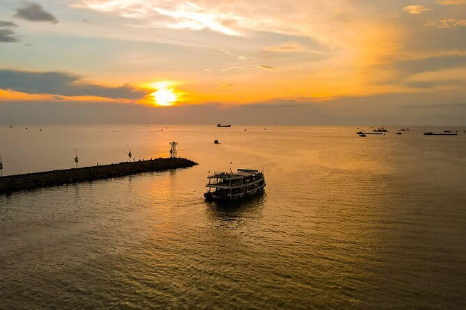 Phu Quoc Half-Day Tour with Sunset BBQ & Night Squid Fishing - A 5 p.m. plan that blends sunset calm with night fishing energy