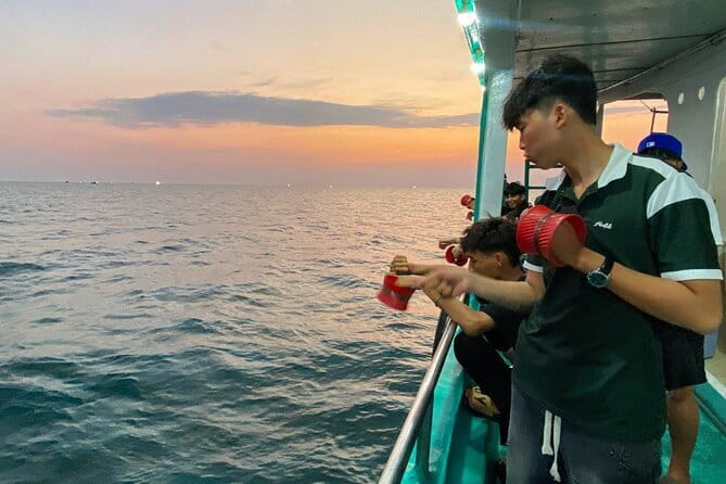 Phu Quoc Half-Day Tour with Sunset BBQ & Night Squid Fishing - Sunset cruise pacing: what you get in one short ride