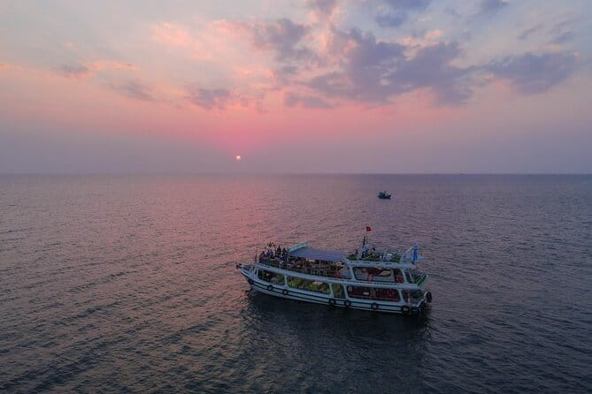 Phu Quoc Half-Day Tour with Sunset BBQ & Night Squid Fishing - Pickup in Duong Dong: convenient, but confirm your hotel zone